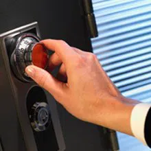 Advantage Locksmith Store Oakland, NJ 201-354-4692 - sb-com-01